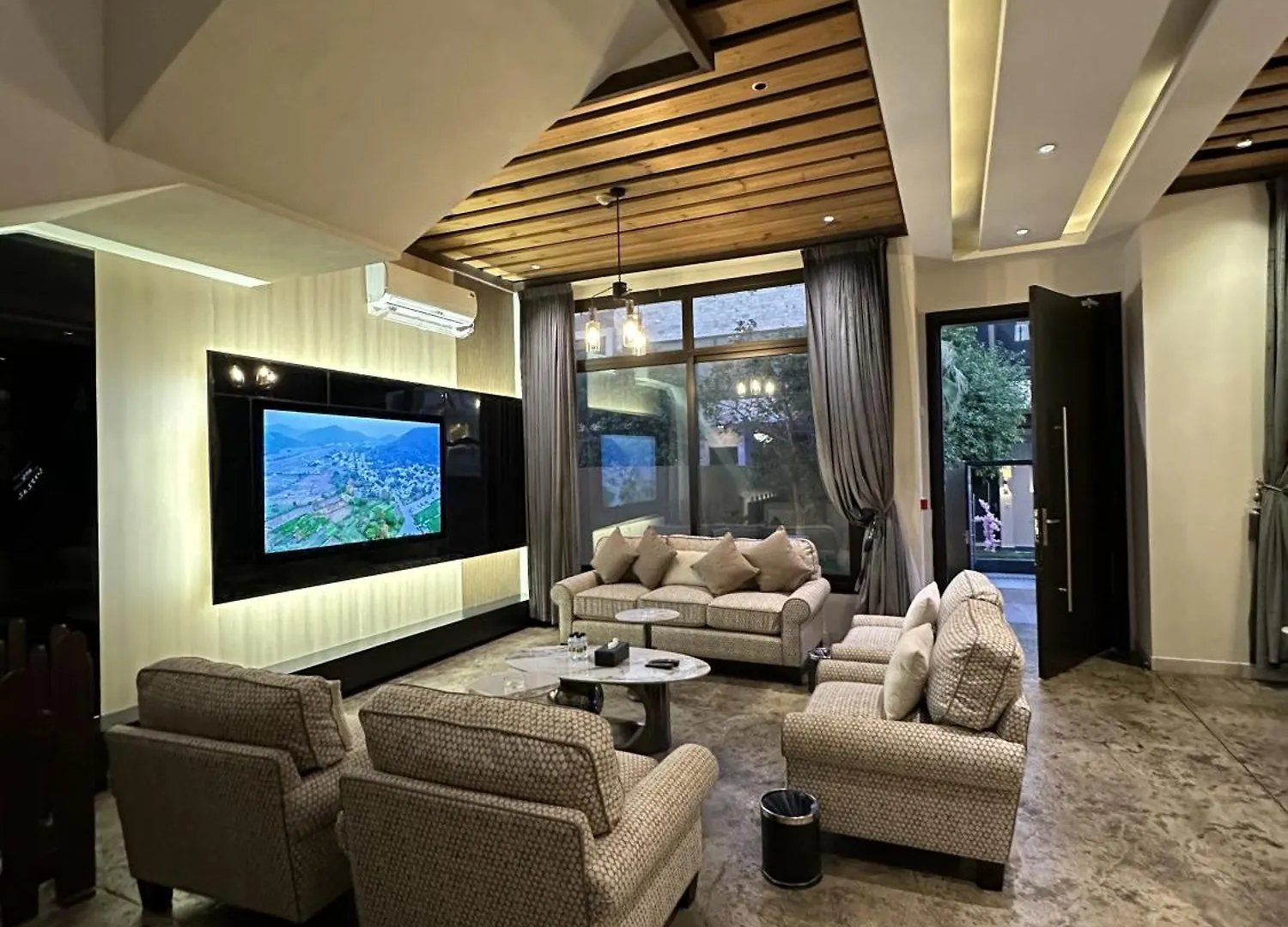 ריאד Lacasa Hotel Villas
